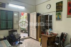 Cần bán nhà tt bệnh viện quân đội 108 quận hai bà trưng 45m, 50m ra mặt phố nhỉnh 2 tỷ