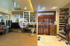 Ban nha siêu đep vân hô hai ba trưng 40m 5t mt 7.6 gia 6.9 ty, ngo oto, đô dưng ngay đêm