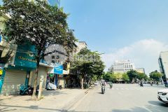 Hàng nhỏ xinh mặt phố kim mã, lô góc, 6t thang máy, 23,5 tỷ