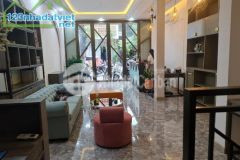 Bán nhà 4 tầng mặt đường kinh doanh mê linh khu bàn cờ trung tâm tp nha trang giá 8,9tỷ 0933 486 879