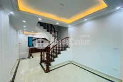 Xây ở nhưng vì cần tiền, bán nhà ngô gia tự, long biên 48m2, 4t chỉ 3,45 tỷ xây độc lập