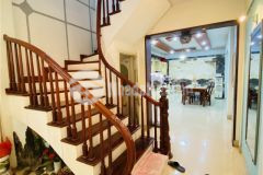 Trần duy hưng, cầu giấy, ngõ rộng thông thoáng, dt 52m2, 5 tầng, mt 3,5m, giá 7,8 tỷ