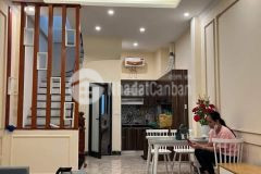 Chủ vỡ nợ cần bán gấp nhà nghỉ 7 tầng, căn góc 2 mặt tiền,16 phòng tại trung tâm thị trấn trâu quỳ