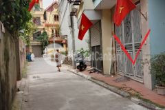 Bán nhà ngọc thụy,long biên 4 tầng,40m2 oto đỗ cửa,gần hồ nhỉnh 5 tỷ