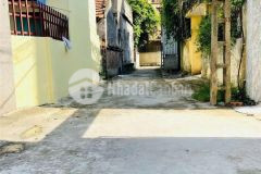 Mình bán mảnh đất có nhà mái thái tân quang đường rông 2 ô tô đi vưa 0835459289