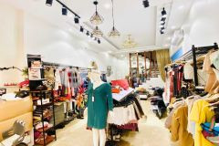 Kinh doanh sầm uất,siêu hiếm,bán nhà xuân thủy,cầu giấy,ô tô tránh,55m,4t,giá 11.9tỷ. lh 0966866250