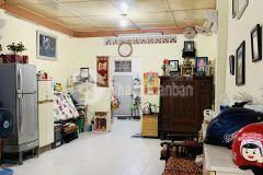 Nhà cần bán gấp 4.2x10 m2 cách mạng tháng 8 nhích 4tỷ tl