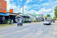 Kinh doanh buôn bán, 150m2, sẵn sổ, giá 1ty2xx