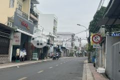 Đường 77m2 nhà 2 tầng mới xinh, giá 4.2 tỷ linh đông thủ đức.