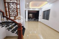 Lê trọng tấn, phân lô, ô tô đậu cổng, ở vip, 34m2x5t, chỉ nhỉnh 5 tỷ