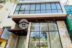 Siêu hiếm phố phạm huy thông lô góc 100m2, 11 tầng, mt6.5m sát hồ ngọc khánh