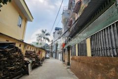 Ngọc hồi đất mặt ngõ ô tô tránh sát bv nông nghiệp nh 50m2 chưa đến 3 tỷ