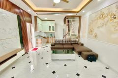 Bán nhà lô góc thoáng, ngô gia tự, long biên 33m2, 5t chỉ 2,9 tỷ cam kết chuẩn