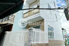 Cho thuê nhà 2 lầu 3pn hẻm gần cầu quang trung giá dưới 10tr