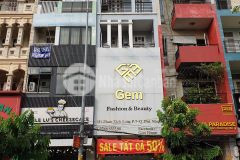 Cho thuê mt 4x18m ngay khu phố ẩm thực phan xích long