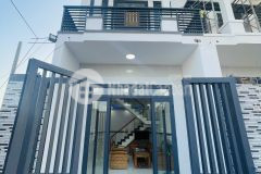 Nhà phố 1ty3 cả nhà và đất,90m2 giá 1 tỷ 3 cả nhà và đất bao công chứng