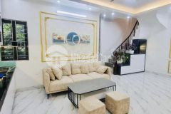 1 ngoặt, cách phố 30m, chủ tự xây, bán nhà tôn đức thắng