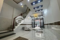 Bán nhà đẹp 4 tầng hxh nguyễn kiệm qpn 55m2 ngang 4m nở hậu vị trí đẹp gần sân bay chỉ 8,3 tỷ