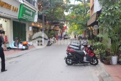 Bán nhà láng hạ, nguyễn chí thanh. oto, gần công viên, trường học. 80m2 x 4 tầng. giá 5 tỷ