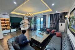 Bán nhà sát phố, phân lô, thang máy, vỉa hè, ô tô tránh, kinh doanh đỉnh phố nguyên hồng.