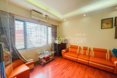 Cần bán nhà quan nhân, 30m2 5 tầng, chỉ 4 tỷ 2,ô tô đỗ gần cửa, vài bước ra phố tiện ích ngập tràn