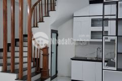 Bán nhà nguyễn trãi, thanh xuân. 35m2 x 6t. mt 4.5m. phân lô. hàng xóm royal city. nhỉnh 5 tỷ.