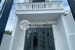 Chủ nhà cần tiền cho con đi du học cần bán gấp căn nhà 1 trệt 1 lầu 2pn 2wc
