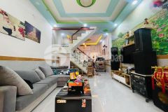 Hiếm quận 3,bán nhà 3 tầng,sát mặt tiền, ngang 4.5m, 3pn, 85m2, nguyễn đình chiểu,quận 3, 11.xx tỷ