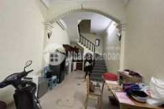 Bán nhà phố hoàng ngân thanh xuân gần đường lê văn lương, nhà 4 tầng đẹp chỉ hơn 4 tỷ.