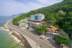 Cần sang lại quán cafe mặt biển bãi trước hơn 1000m2