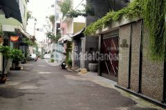 Bán nhà hai mặt tiền hẻm xe hơi hoàng sa q3