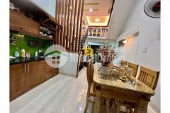 Cả gia đình chuyển vào nam, bán nhà cầu diễn, 45m, chỉ hơn 4 tỷ