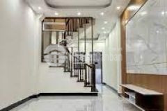 Cần bán nhà trung tâm cầu diễn, tặng toàn bộ nội thất mới đẹp, giá chỉ nhỉnh 4 tỷ