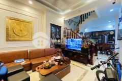 Nhà định công thượng nhà đẹp long lanh 2 thoáng gần ô tô