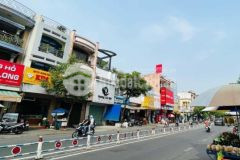 Bán nhà gần đường nguyễn sơn, tân phú. dt 100m2, kinh doanh, giá nhỉnh 5 tỷ