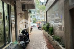 Nhà ô chợ dừa đống đa xây 5 tầng 4,1 tỷ.