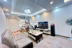 Trung tâm hai bà trưng, cách phố thanh nhàn 3m, 32m2, 5.5 tỷ