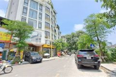 Bán gấp nhà mặt hồ văn chương giá 18 tỷ, 50m mt 9m, kd tốt