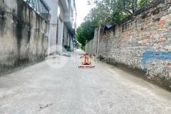 Bán đất 48m2 cổ dương tiên dương mt 4m ô tô đỗ nhỉnh 2 tỷ lh 0918382563.