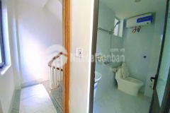 Nhà kim mã ba đình 31m2 xây 5 tầng 4,2 tỷ.