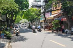 Bán gấp mặt phố hoàng hoa thám giá 13tỷ, 70m x4t kd tốt