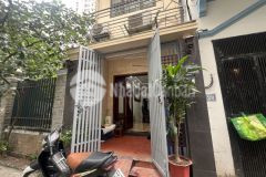 Bán nhà ngọc lâm,long biên 4 tầng,56m,gần chợ,hàng hiếm nhỉnh 4 tỷ