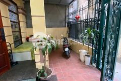 Bán bán bán biệt thự tây hồ trích sài 90m 4 tầng lô góc 3 mặt thoáng.