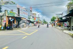 Bán gấp 150m2 đường qh 10.5m trung tâm thị trấn nam phước