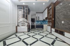 Bà cô nhờ bánhộ nhà trên phố hồ tùng mậu đi bộ ra phố cực gần giá rẻ