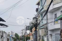 Bán nhà hxh ngay làng tăng phú tnpb giá 8t3 tl 133m2 với 6pn sân trồng hoa.