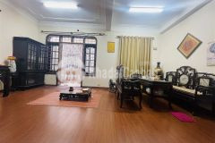 Bán nhà diện tích rộng, mt to, sát phố, 2 thoáng, gara ô tô, kinh doanh vp phố mạc thái tổ