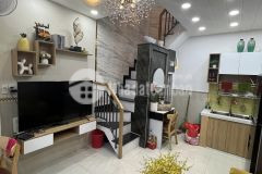 Chỉ 3.x tỷ có ngay nhà cmt8 quận 10, 3 tầng, 3pn. hẻm xe hơi thông