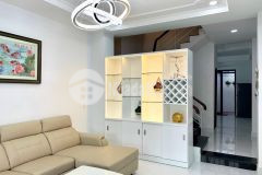 Nhà bán q7, xe hơi đỗ cửa, 3 tầng, 4x18.4m gần phú mỹ hưng, giá nhỉnh 8 tỷ
