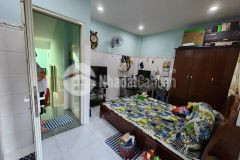 Nhà hxh long trường dt 53m đúc 2 lầu vị trí đẹp